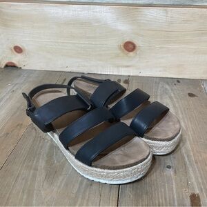 A.N.A carmine black sandal
